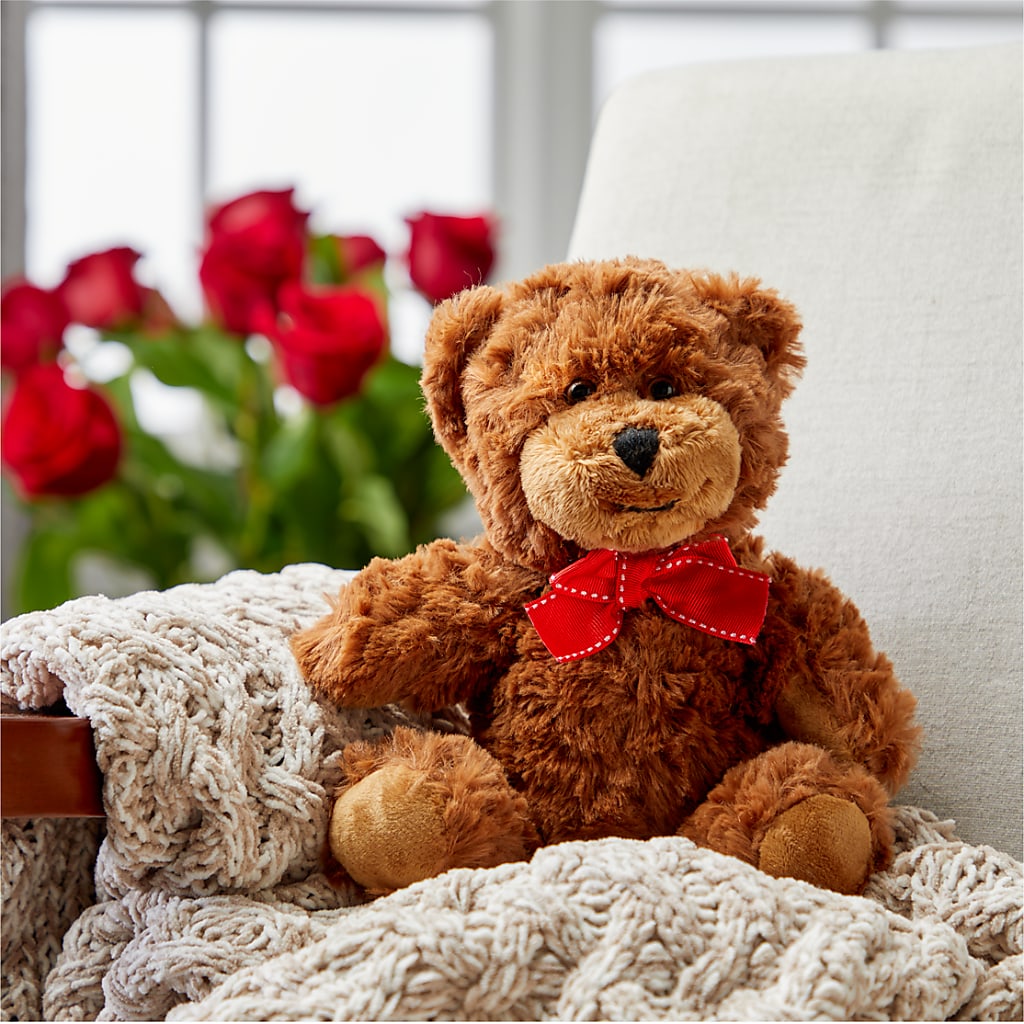 Romantic Long Stem Red Rose Bouquet Bundles – Hb Floral Studio, Rockford IL