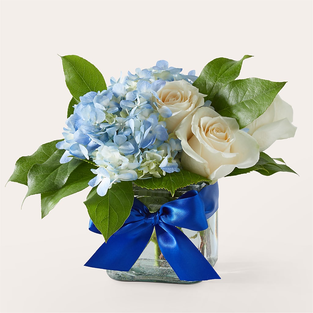 Sky Blue Delight Bouquet – Hb Floral Studio, Rockford IL