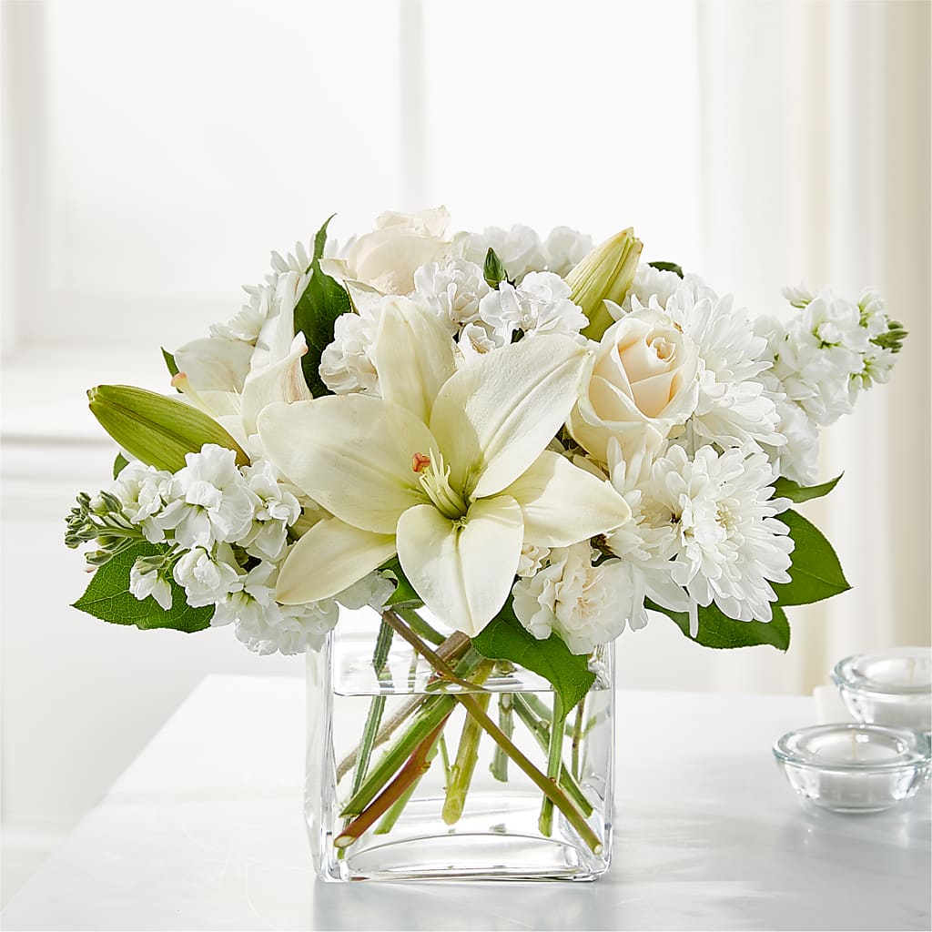 Gentle Breeze Bouquet – Hb Floral Studio, Rockford IL