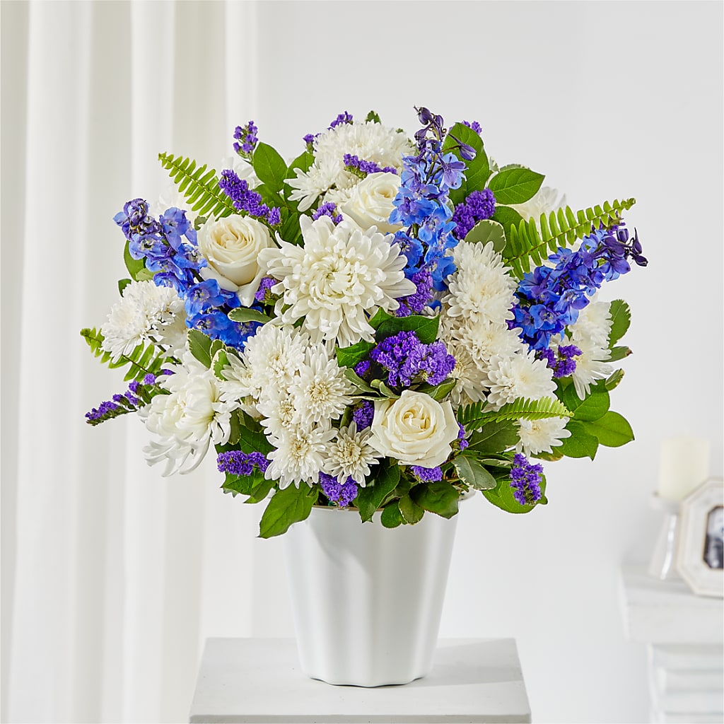 Hold Dear Tabletop Basket – Hb Floral Studio, Rockford IL