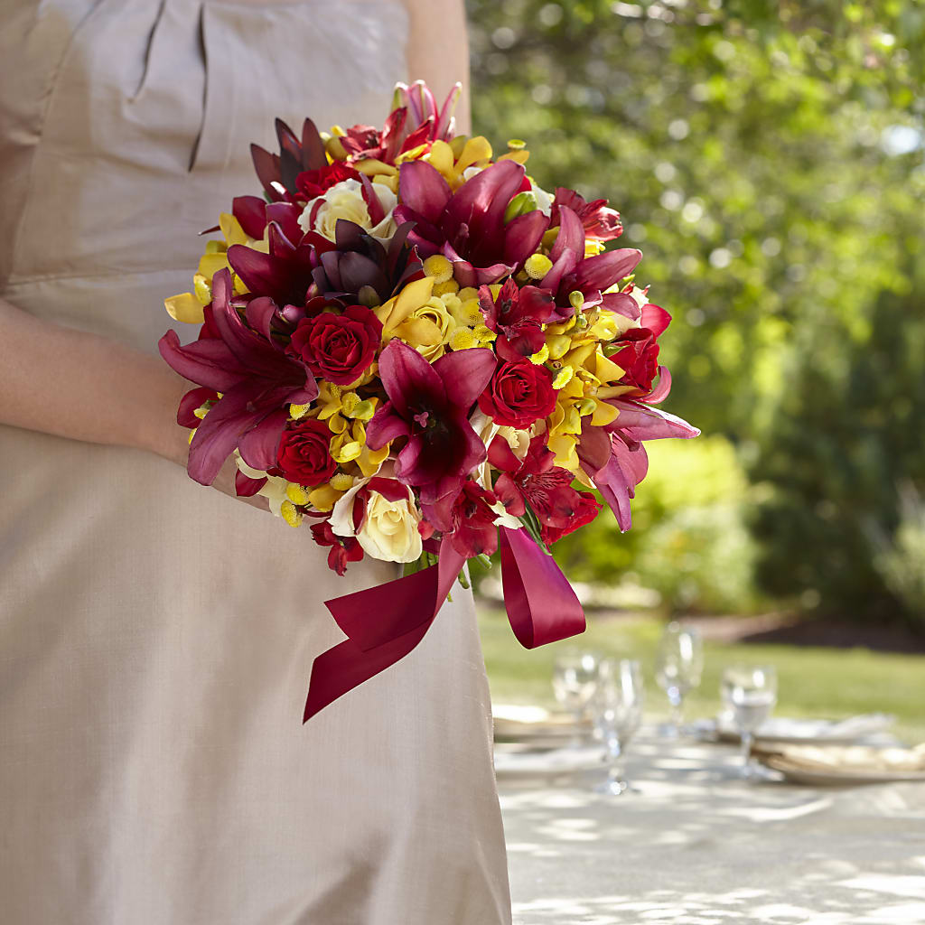 Sunningdale Bouquet – Hb Floral Studio, Rockford IL