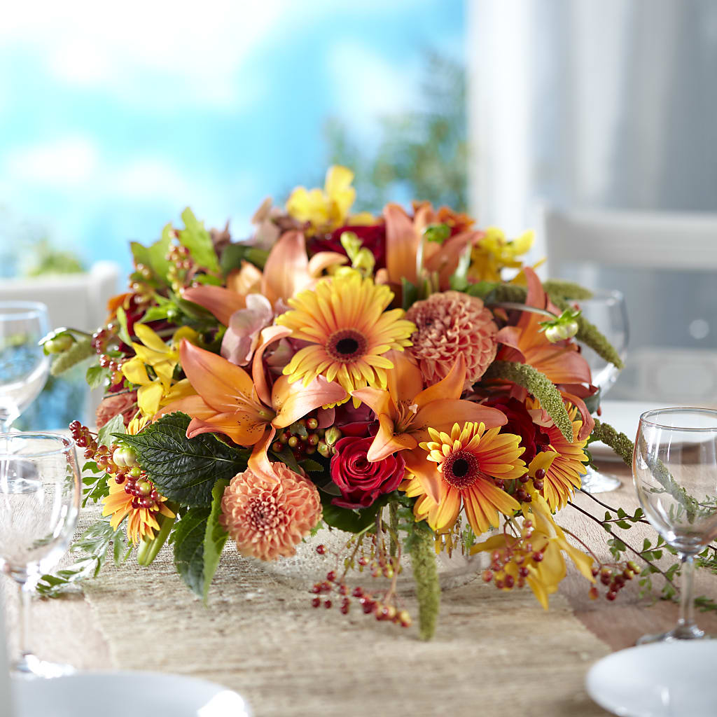 One and Only Centerpiece – Hb Floral Studio, Rockford IL