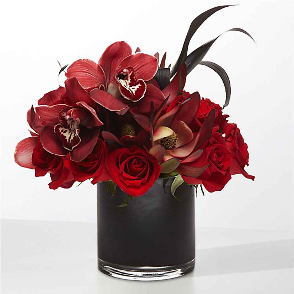 The Eclipse –  Hb Floral Studio, Rockford IL
