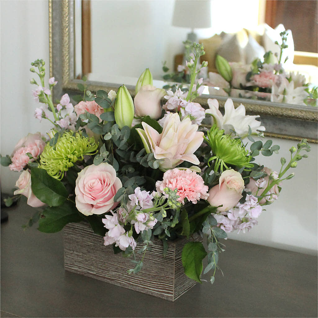 Beautiful Spirit Basket –  Hb Floral Studio, Rockford IL