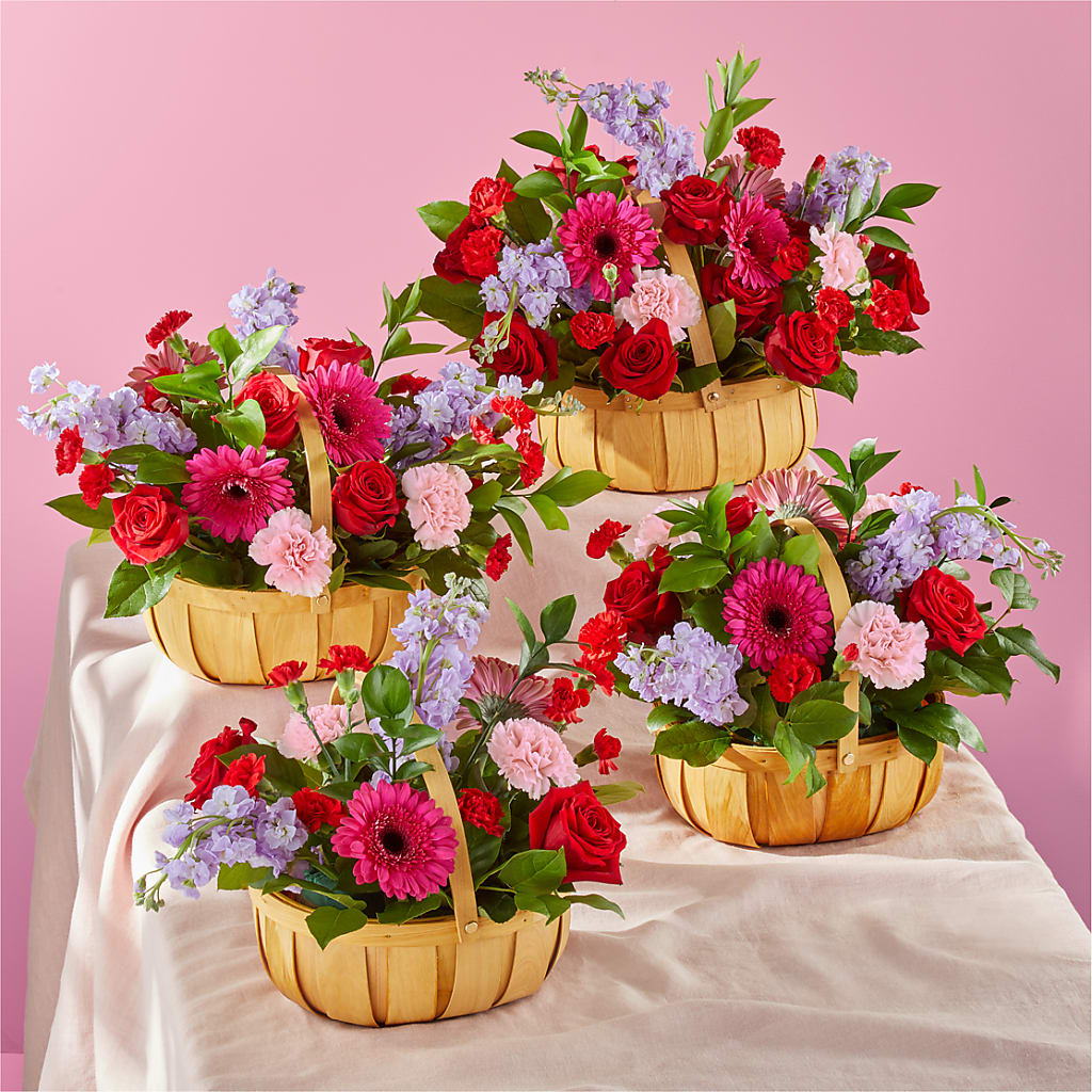 Pink Picnic Basket –  Hb Floral Studio, Rockford IL