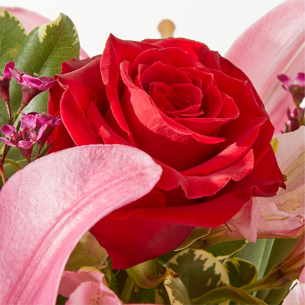 Lucky in Love Bouquet –  Hb Floral Studio, Rockford IL
