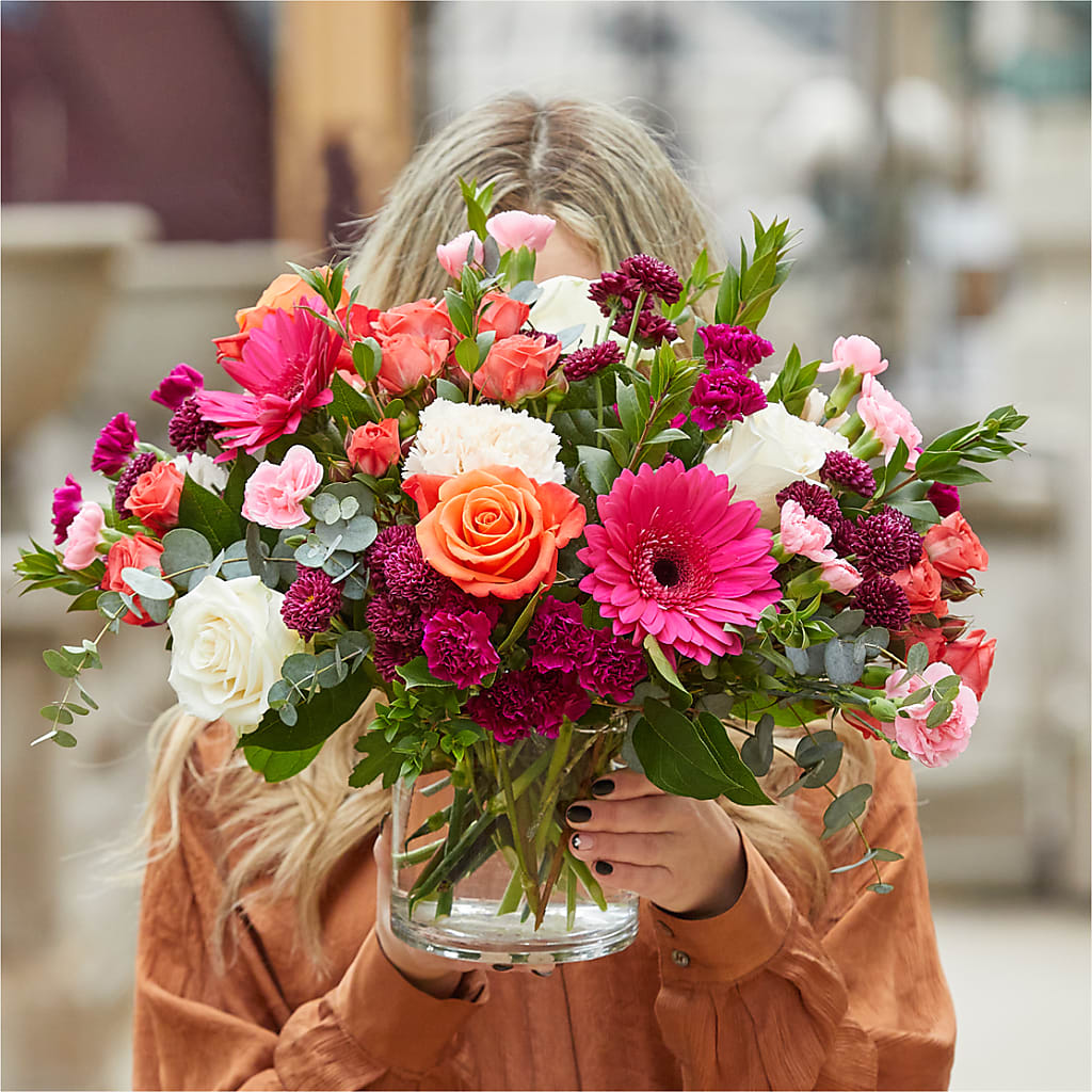 Smell the Roses Bouquet –  Hb Floral Studio, Rockford IL