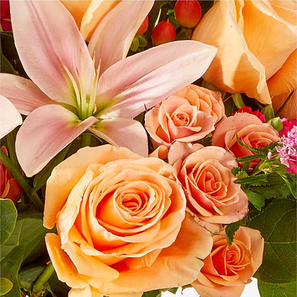 Bisous Bouquet –  Hb Floral Studio, Rockford IL