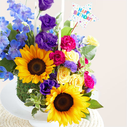 Star of the Day Floral Cake –  Hb Floral Studio, Rockford IL