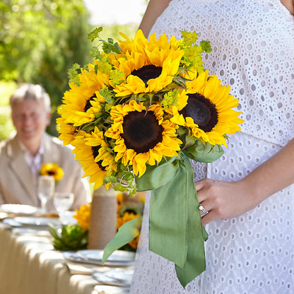 Free Spirit Bouquet –  Hb Floral Studio, Rockford IL