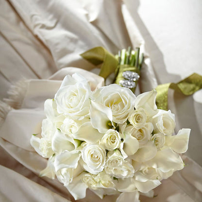 Serene Highness Bouquet –  Hb Floral Studio, Rockford IL